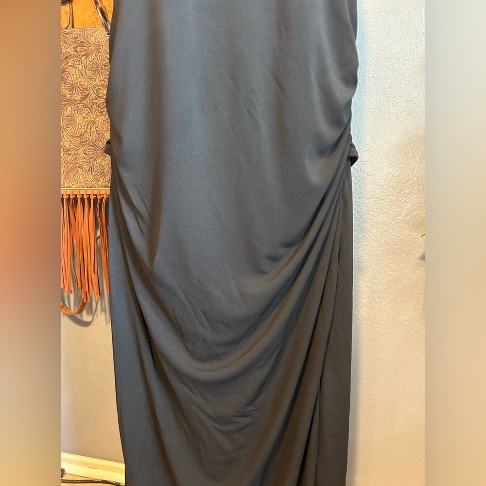Zara Sophisticated Black Backless Halter Dress - Picture 6 of 11